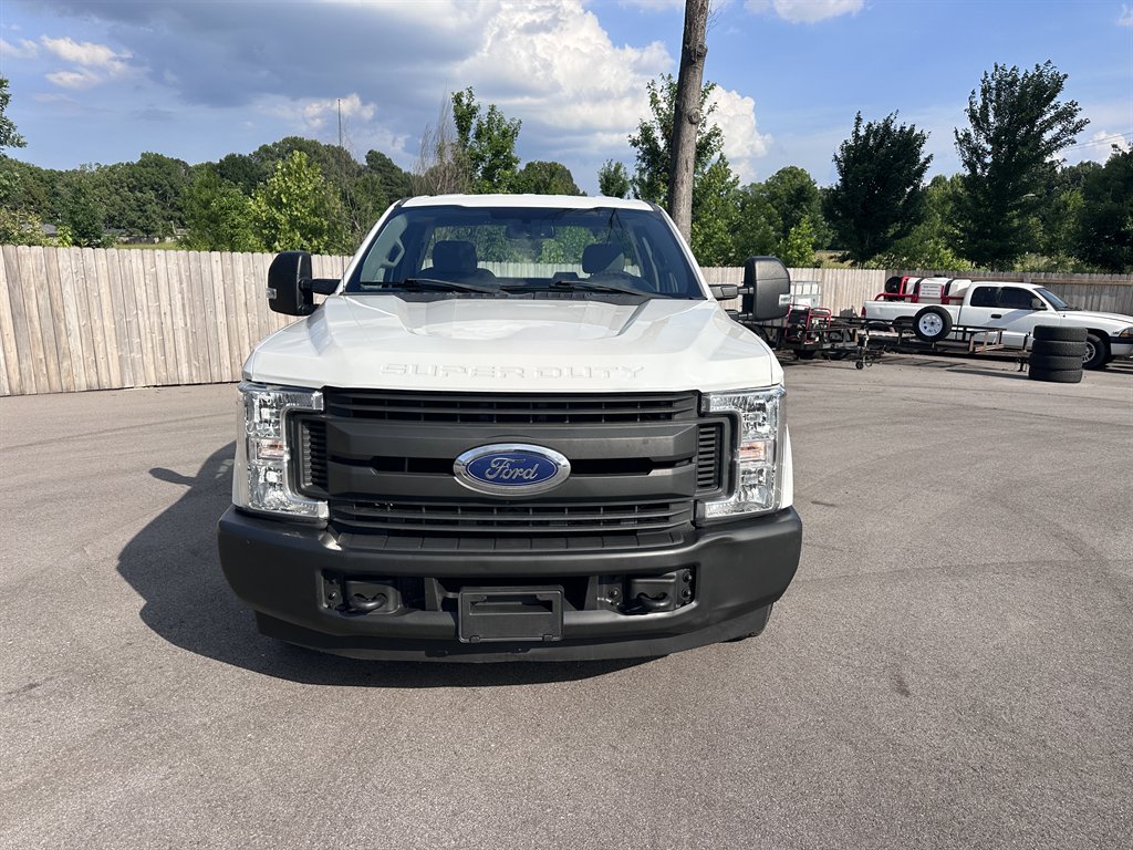 2018 Ford F-250 - $28,500
