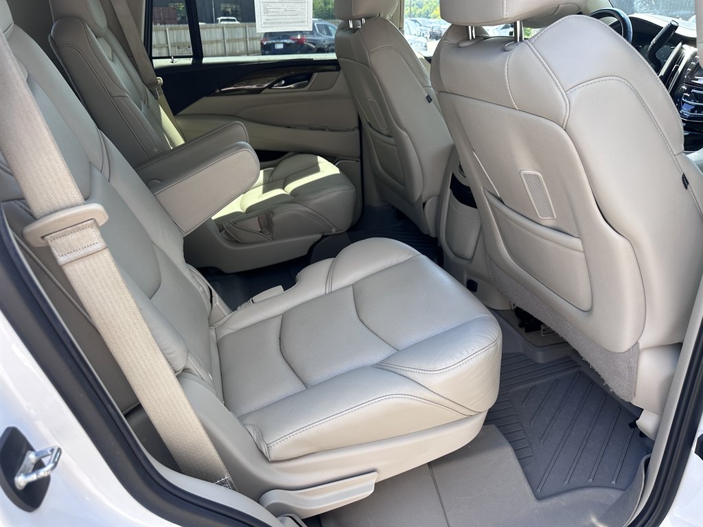 2020 Cadillac Escalade - $41,950