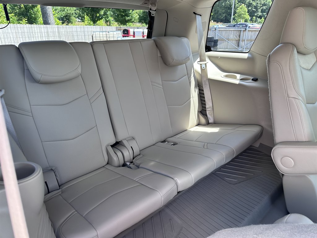 2020 Cadillac Escalade - $41,950