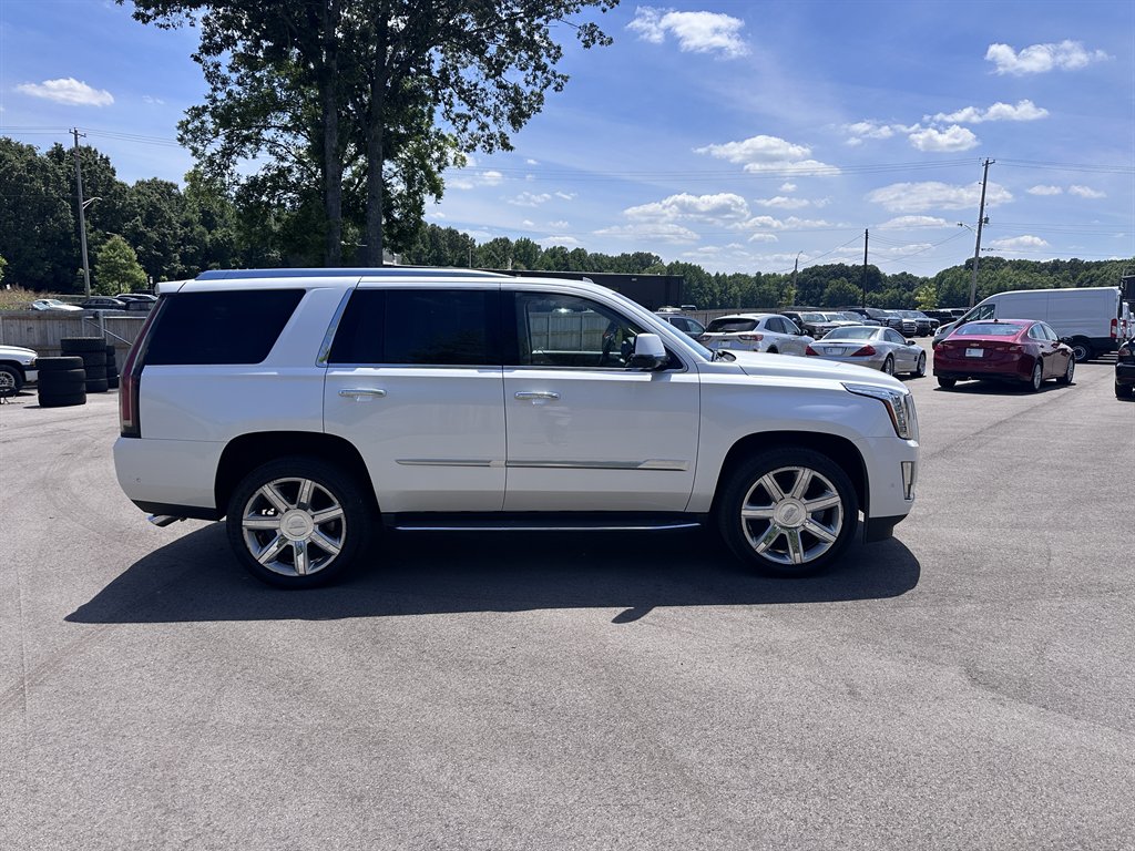 2020 Cadillac Escalade - $41,950