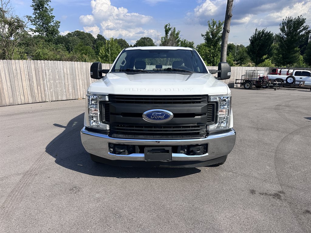 2019 Ford F350 - $42,950