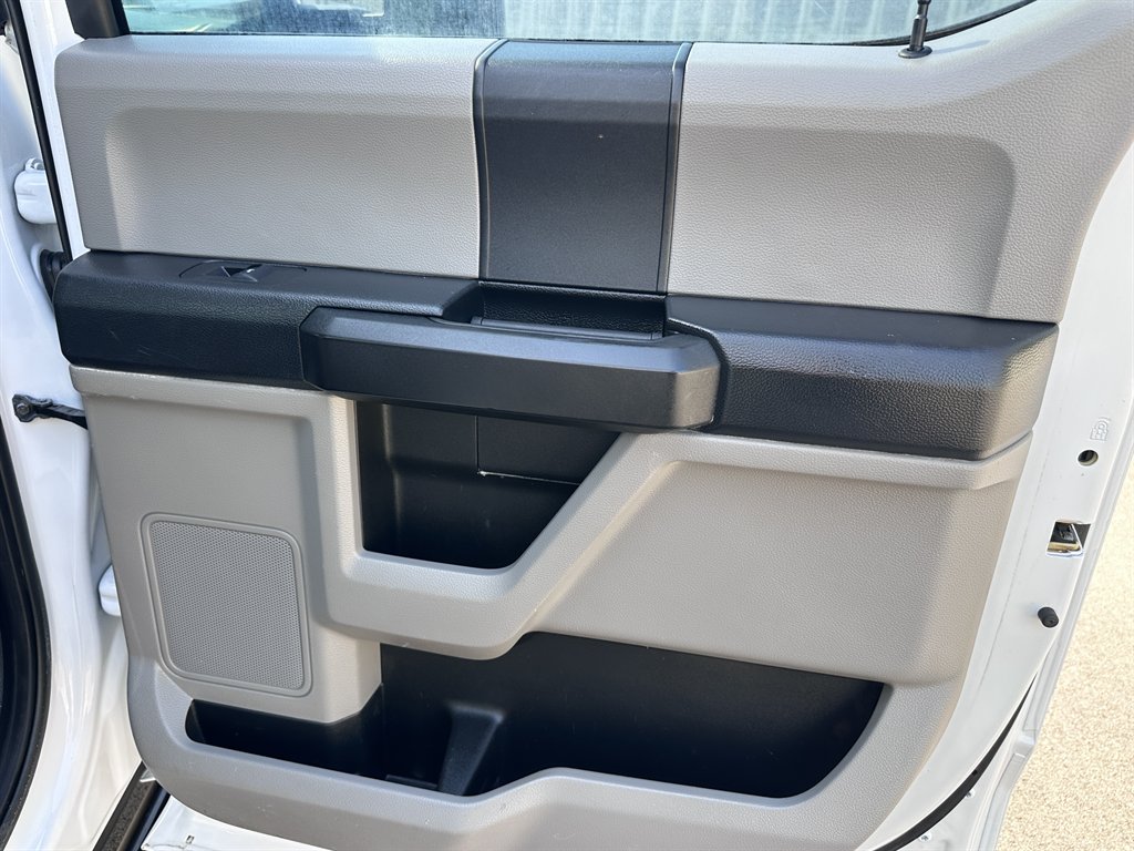 2019 Ford F350 - $42,950