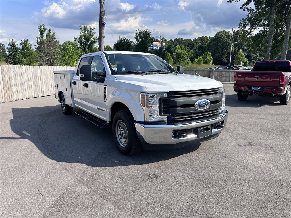 2019 Ford F350 - $42,950