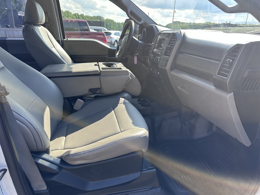 2019 Ford F350 - $42,950