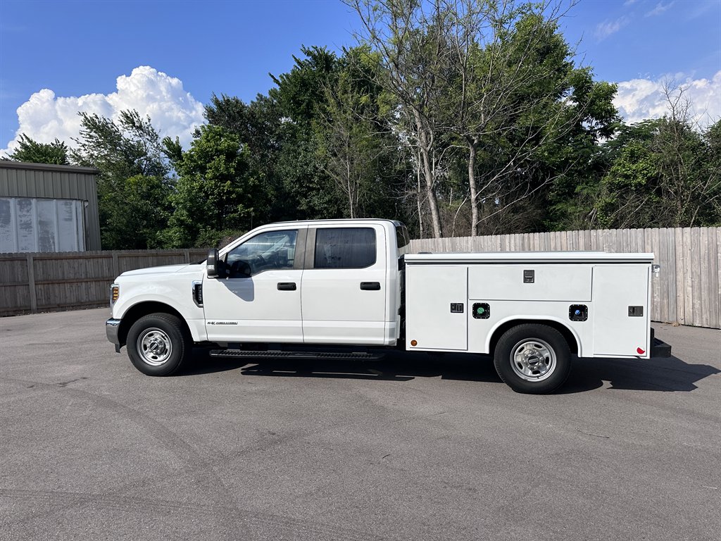 2019 Ford F350 - $42,950