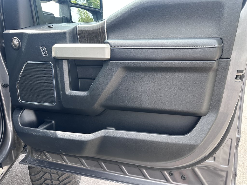 2021 Ford F-250 - $59,950