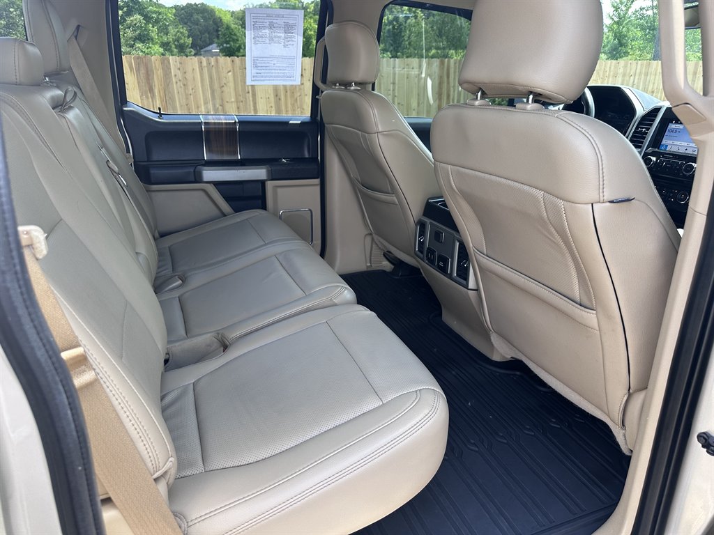 2017 Ford F150 Lariat photo