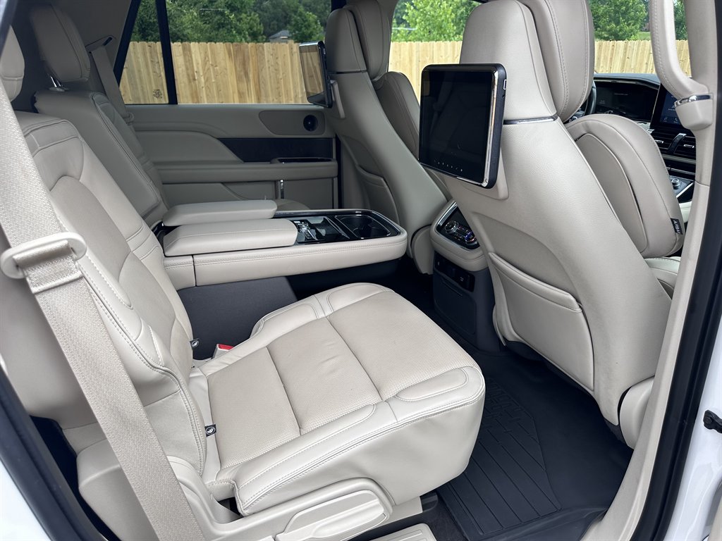 2019 Lincoln Navigator Reserve photo