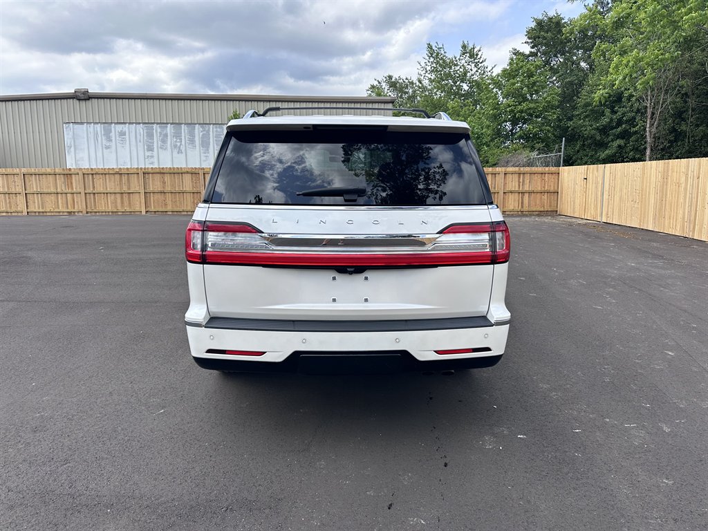 2019 Lincoln Navigator Reserve photo