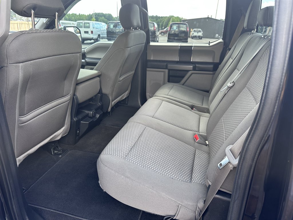 2019 Ford F150 XLT photo