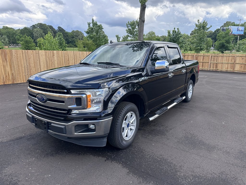 2019 Ford F150 XLT photo