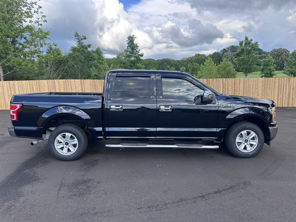 2019 Ford F150 XLT photo
