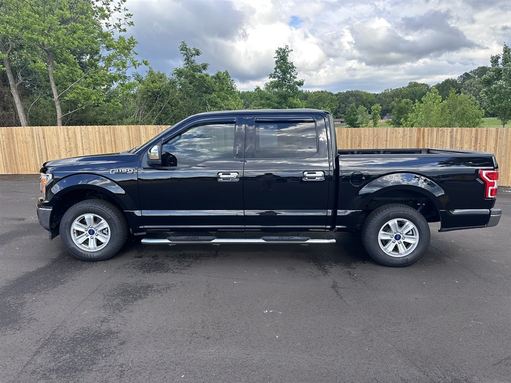 2019 Ford F150 XLT photo