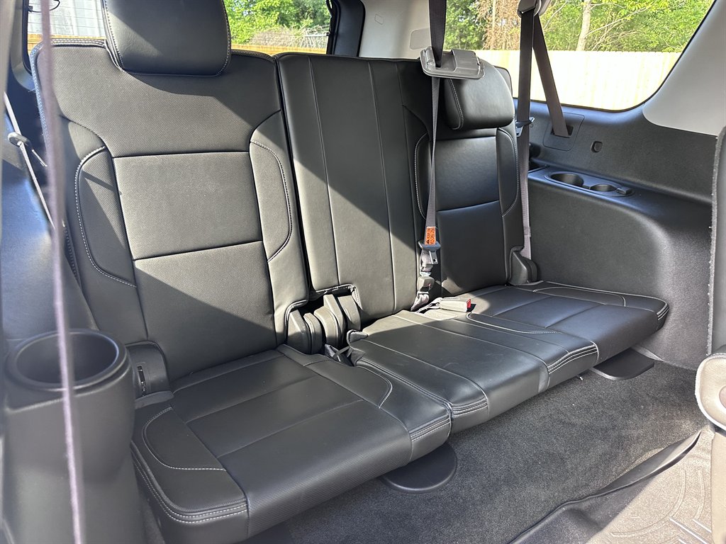 2017 GMC Yukon XL 1500 Denali photo
