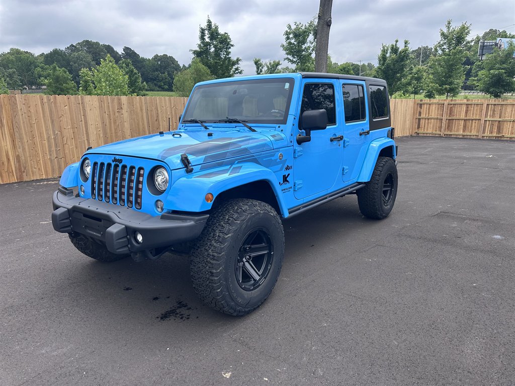 2017 Jeep Wrangler Unlimited Sahara photo