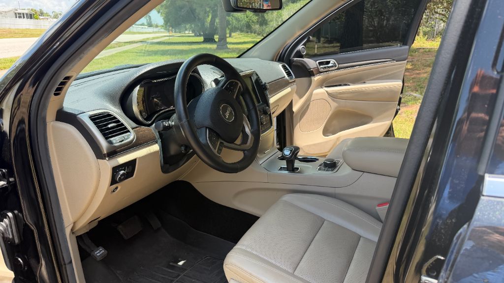 2014 Jeep Cherokee - $13,397