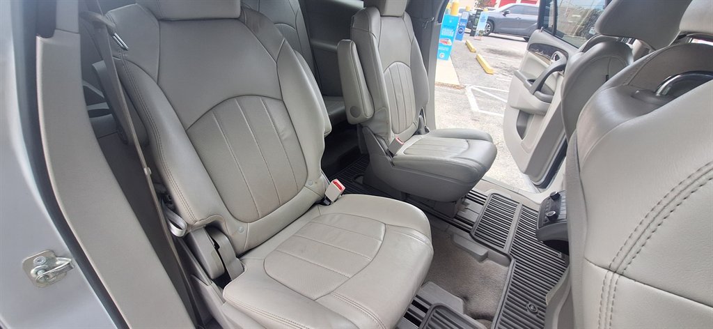2016 Buick Enclave - $8,997