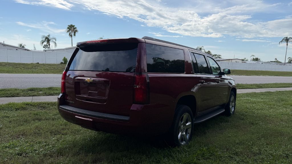 2017 Chevrolet Suburban - $20,387