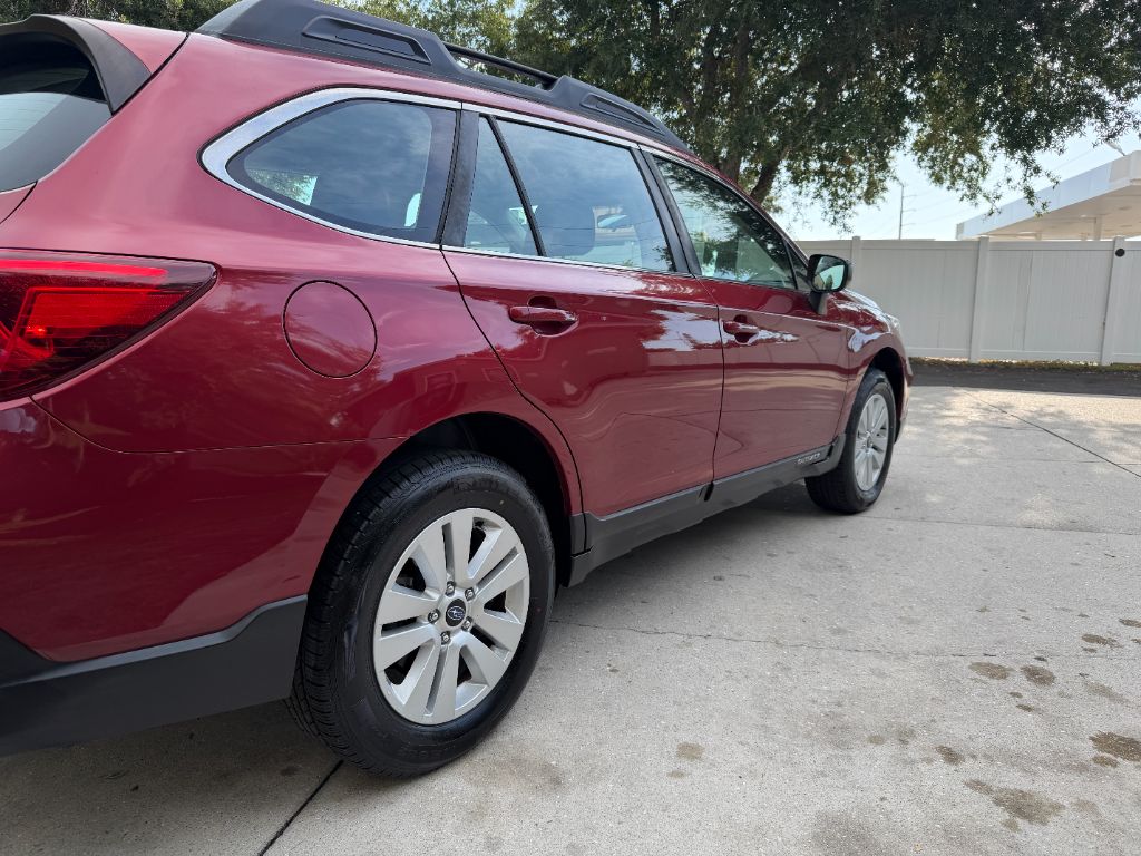 2018 Subaru Outback - $13,987