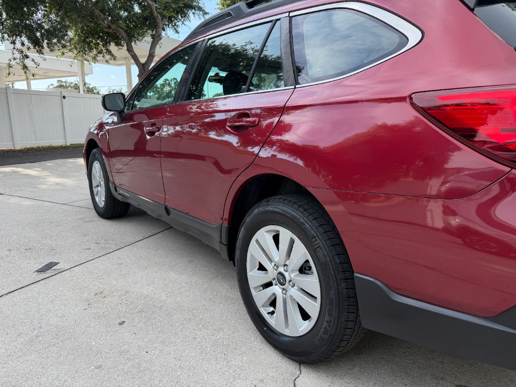 2018 Subaru Outback - $13,987
