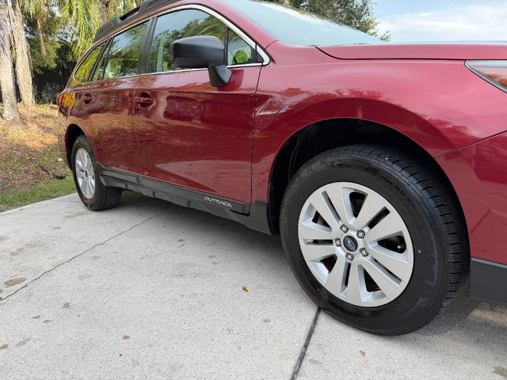 2018 Subaru Outback - $13,987