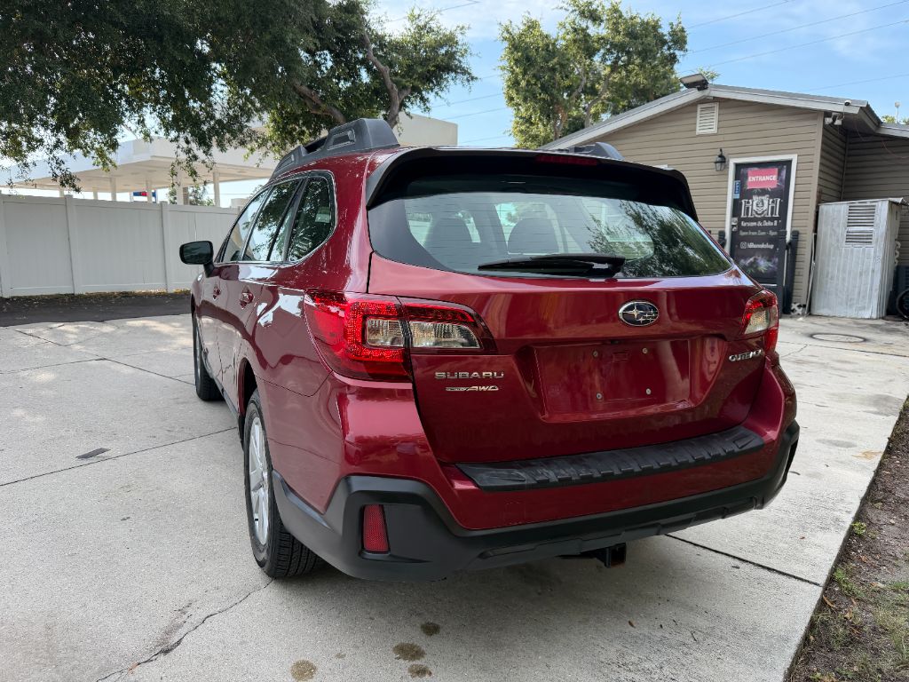 2018 Subaru Outback - $13,987