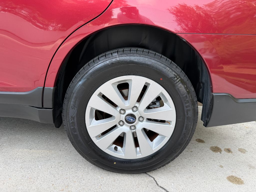 2018 Subaru Outback - $13,987