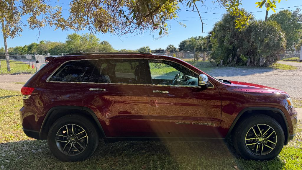 2018 Jeep Cherokee - $12,997