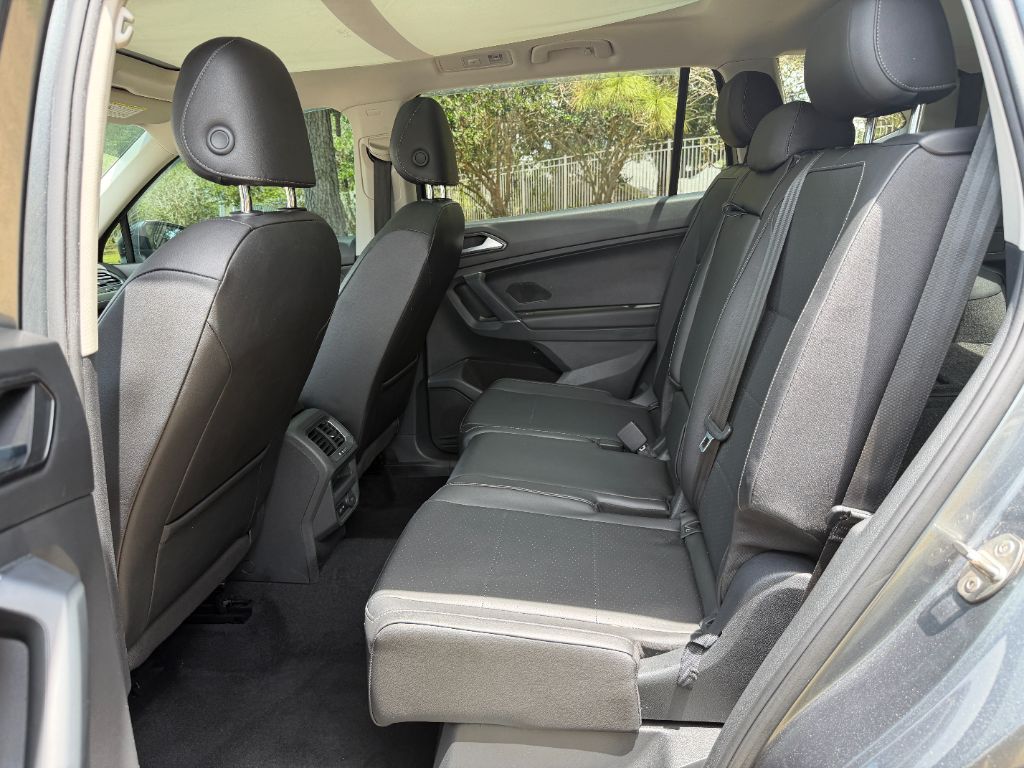 2018 Volkswagen Tiguan - $11,897