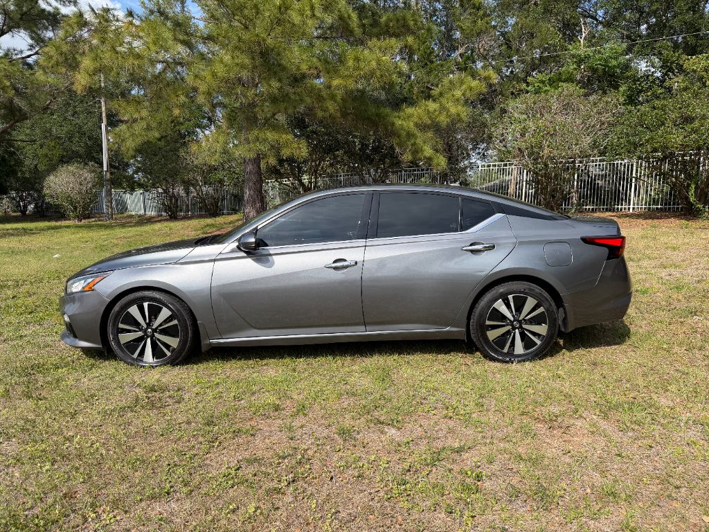2019 Nissan Altima - $12,197