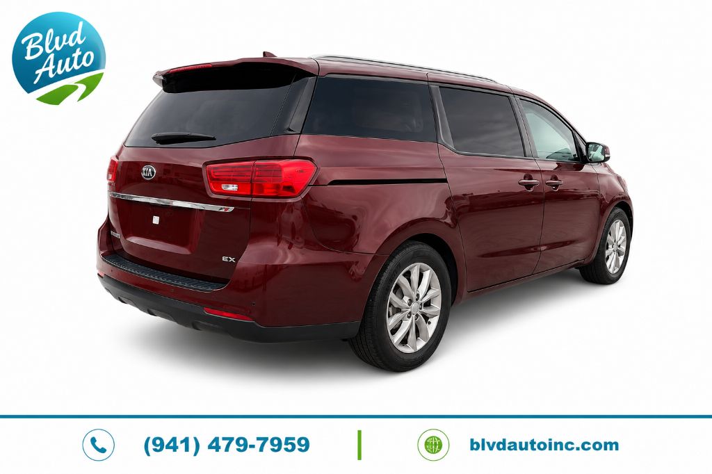2020 Kia Sedona - $14,387