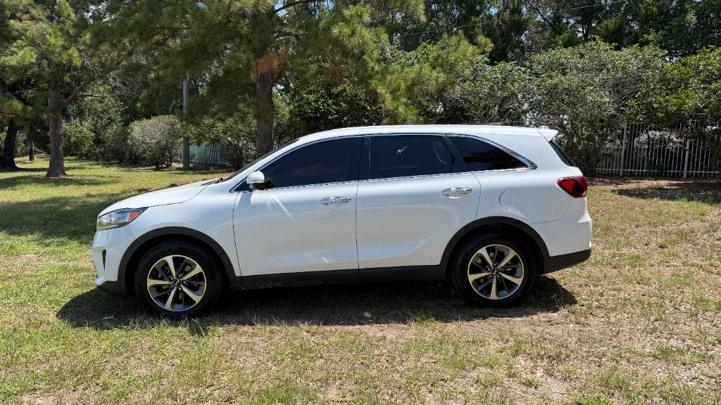 2020 Kia Sorento - $15,397