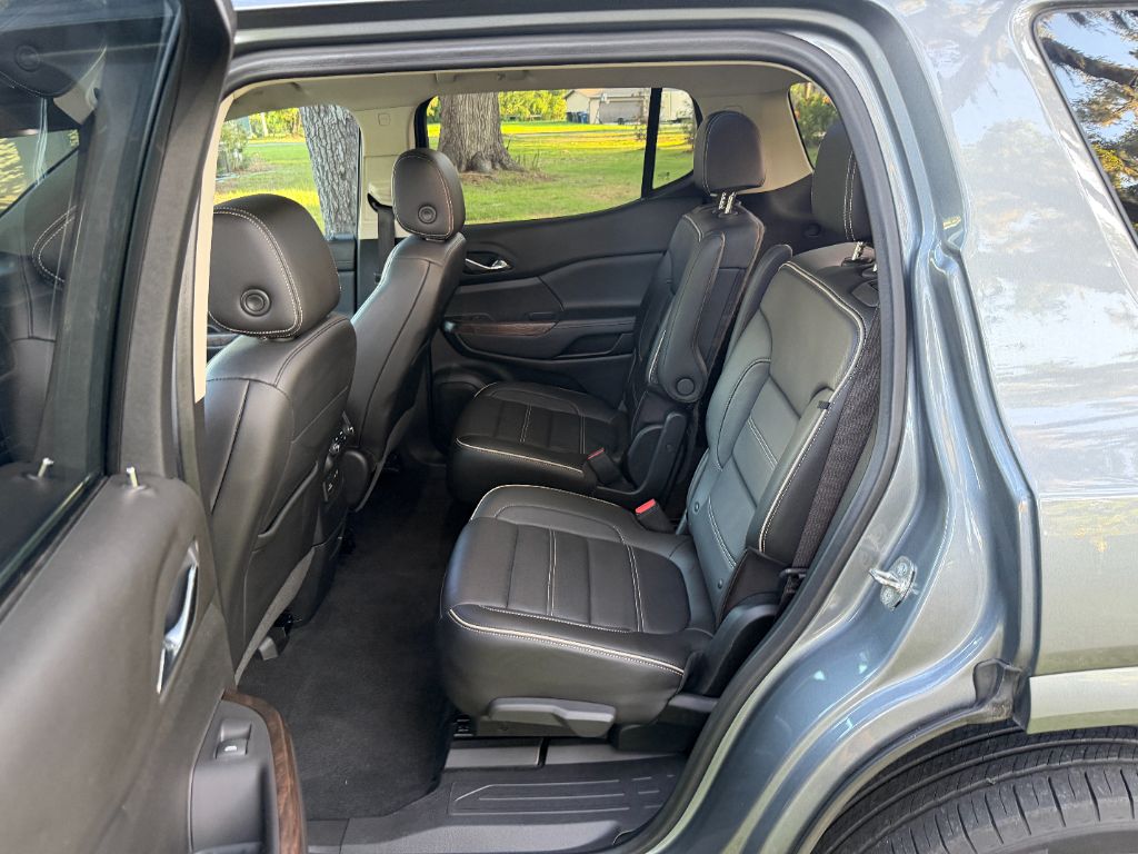 2020 GMC Acadia