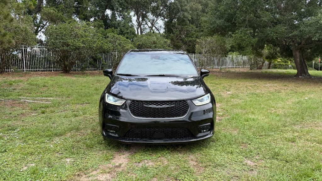 2022 Chrysler Pacifica - $25,397