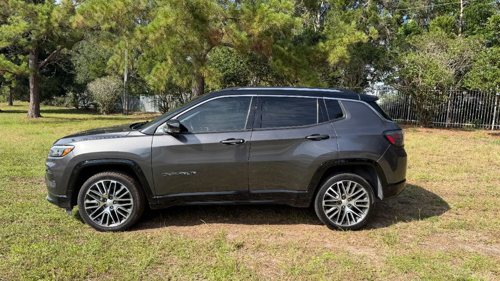 2022 Jeep Compass - $18,297