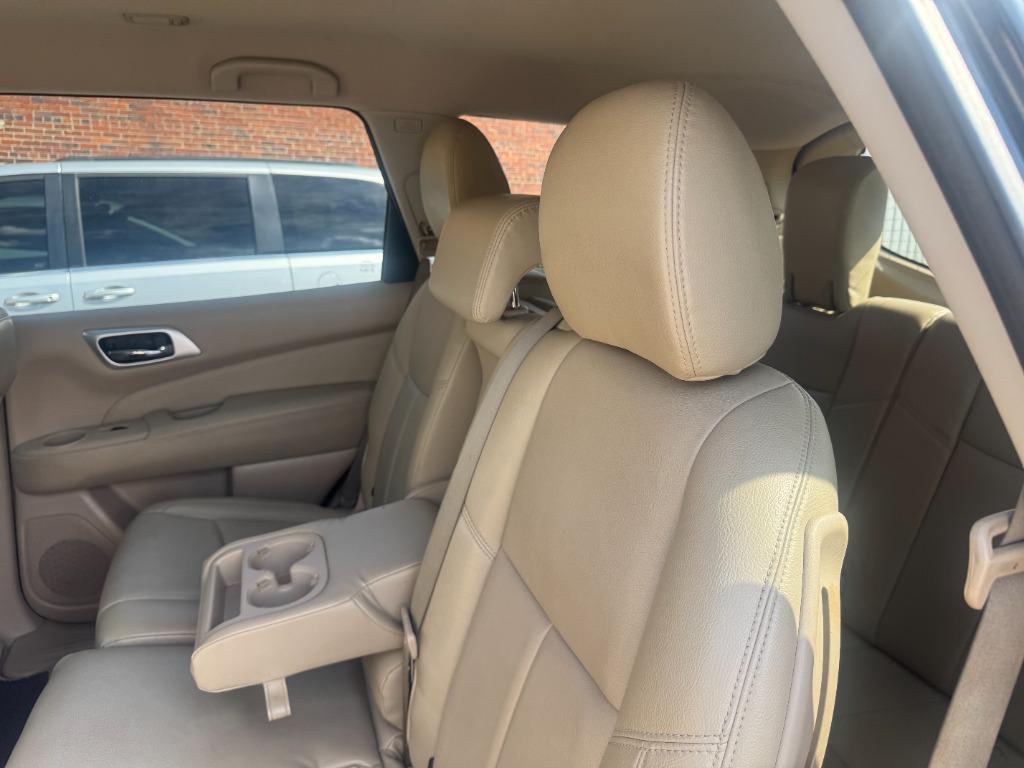 2014 Nissan Pathfinder - $6,500