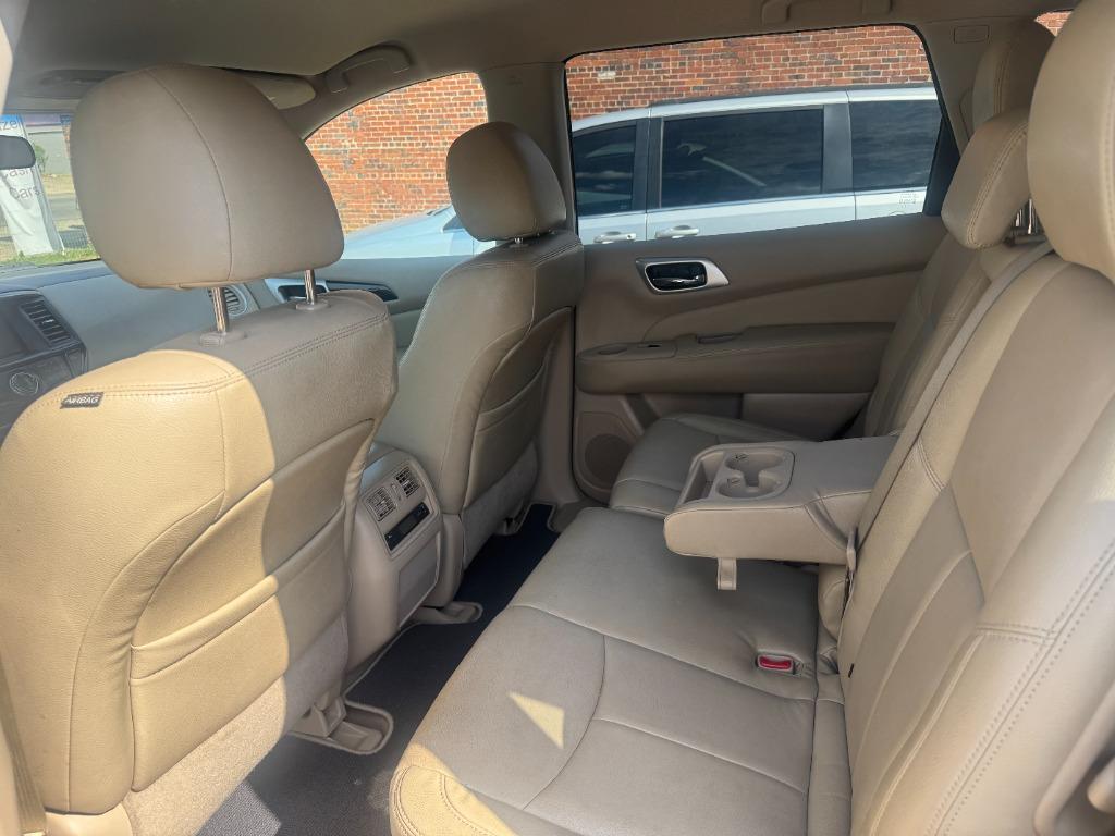 2014 Nissan Pathfinder - $6,500