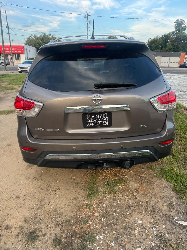2014 Nissan Pathfinder - $7,500