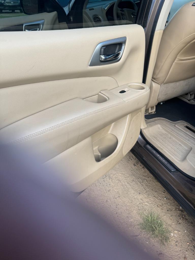 2014 Nissan Pathfinder - $7,500