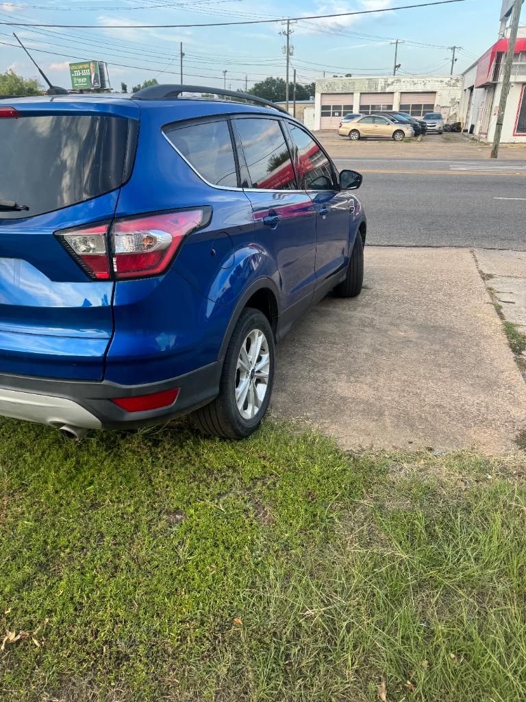 2018 Ford Escape - $6,500