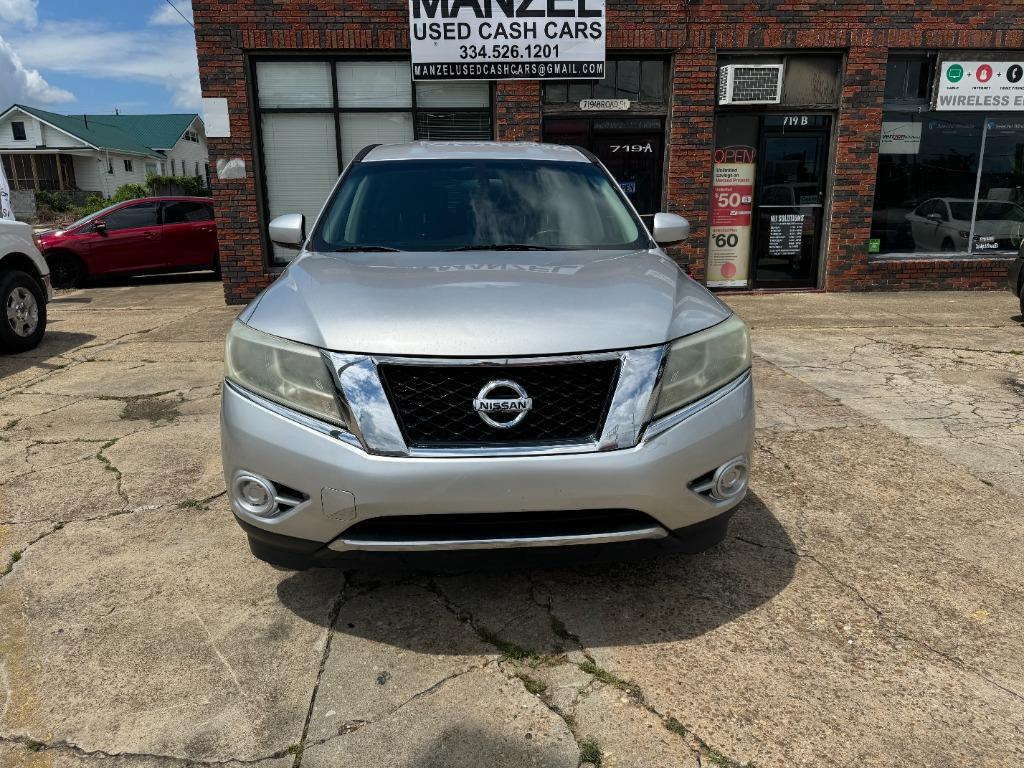 2014 Nissan Pathfinder S photo