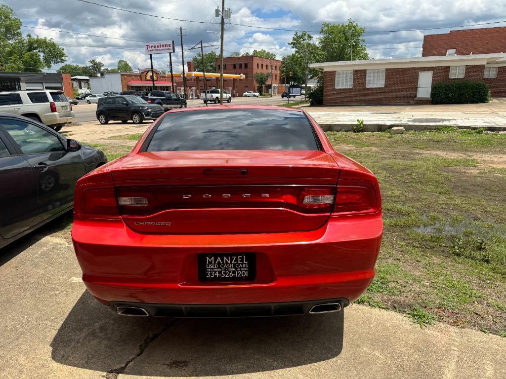 2014 Dodge Charger SE photo