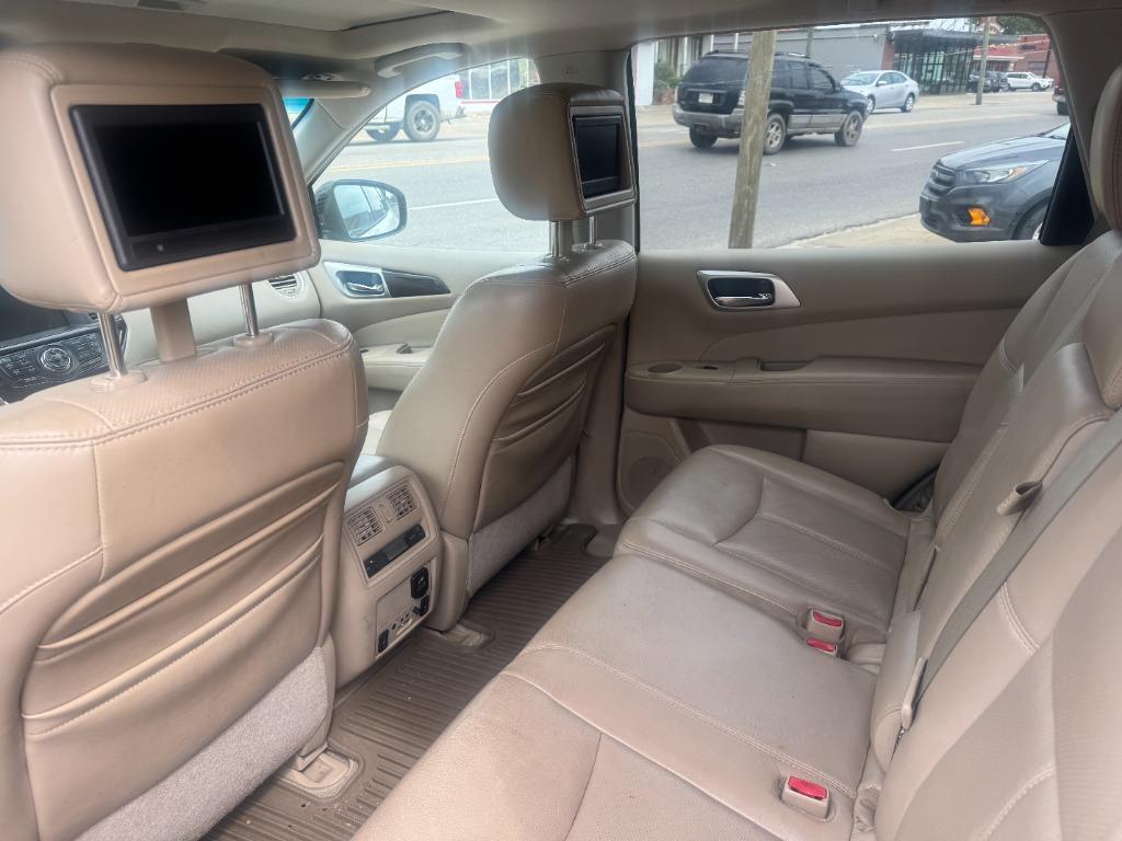 2013 Nissan Pathfinder - $7,500