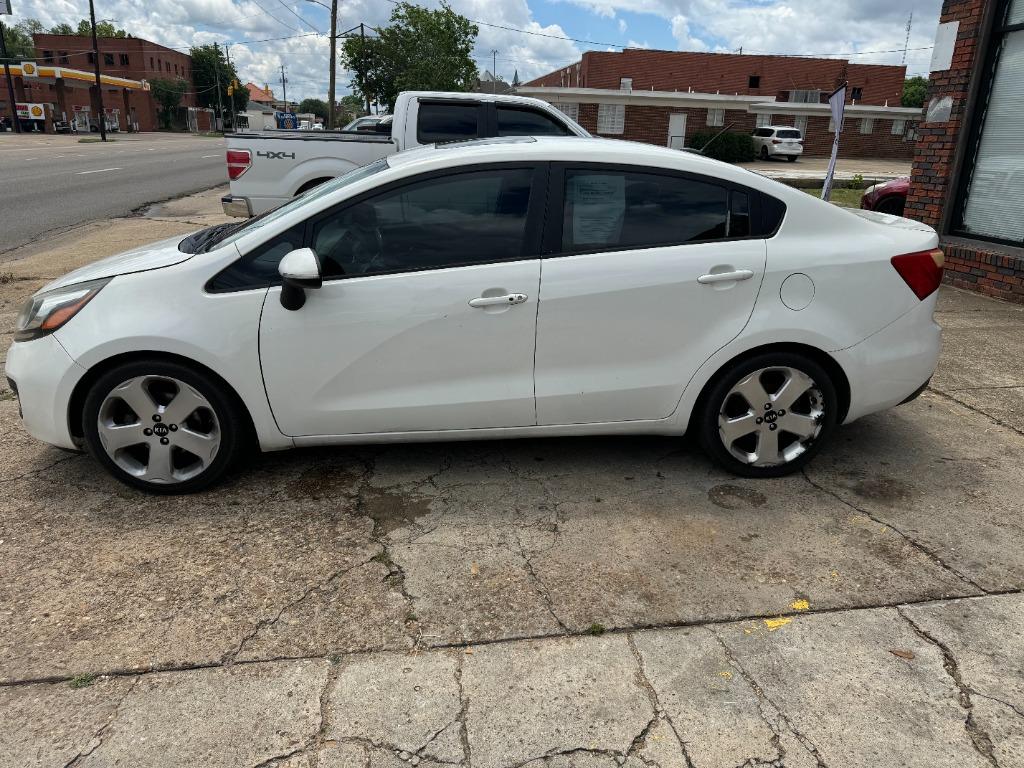 2012 Kia Rio SX photo