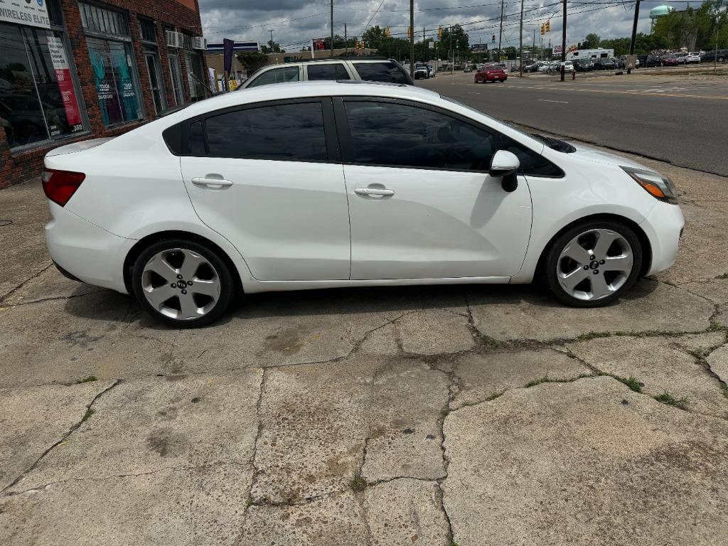 2012 Kia Rio SX photo