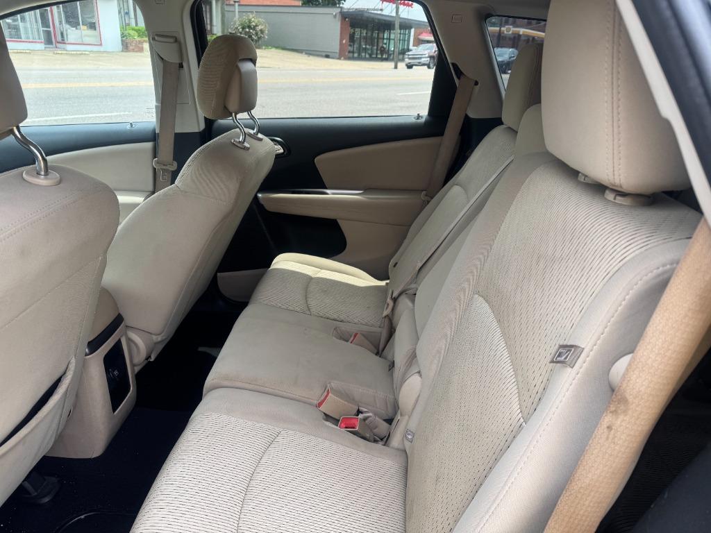 2015 Dodge Journey - $7,500