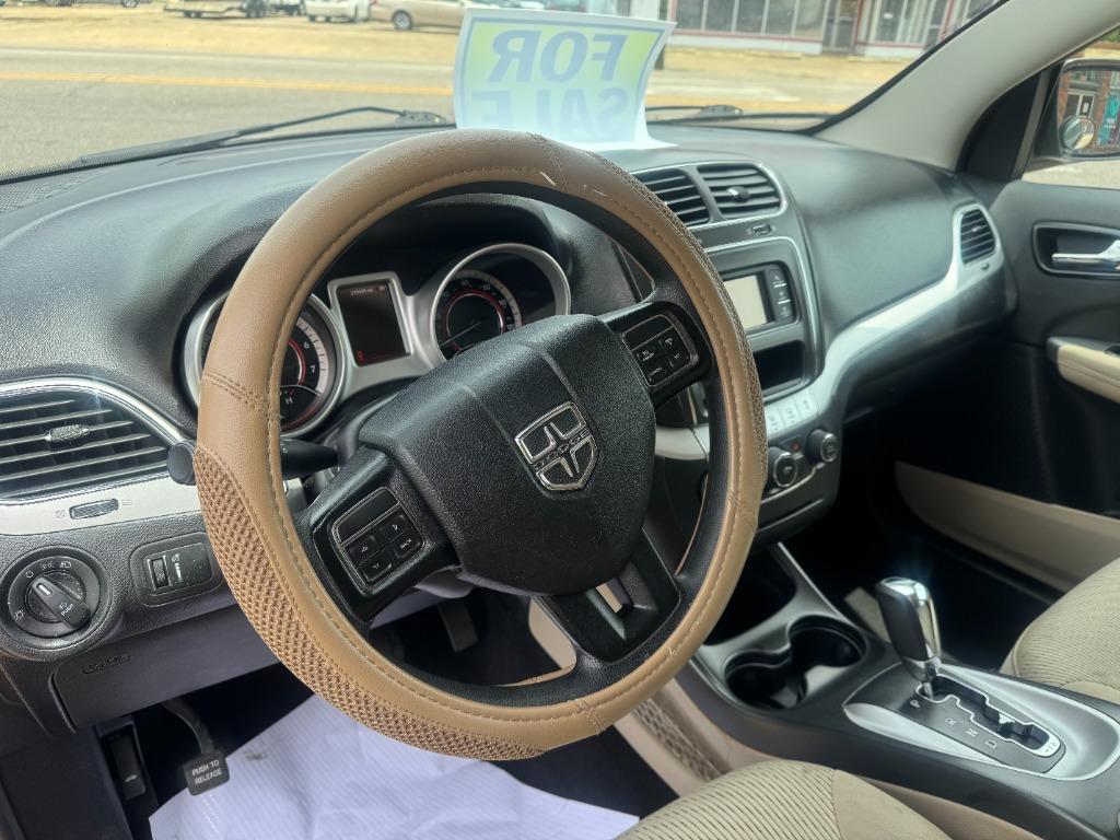 2015 Dodge Journey - $7,500