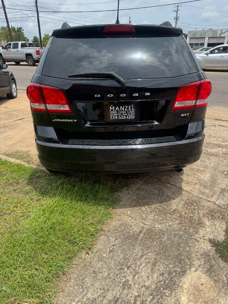 2015 Dodge Journey - $7,500