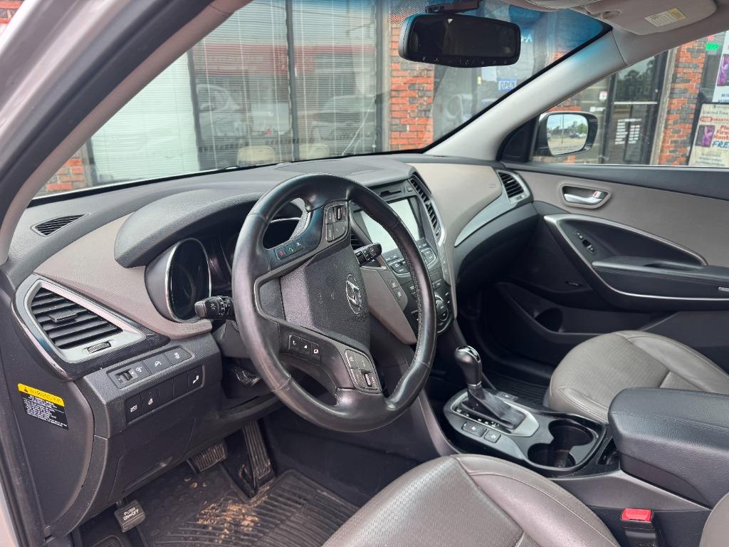 2014 Hyundai Santa Fe Sport - $6,500