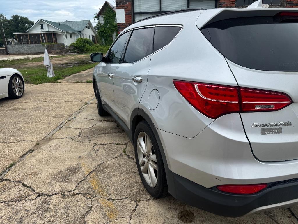2014 Hyundai Santa Fe Sport - $6,500